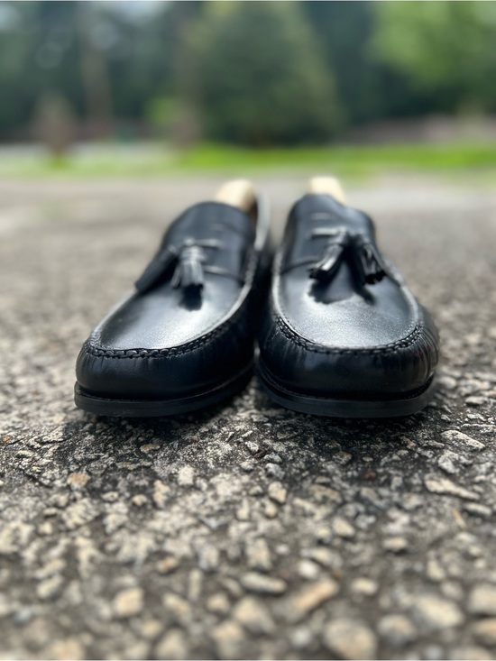Men\'s Black Leather Tassel Loafers
